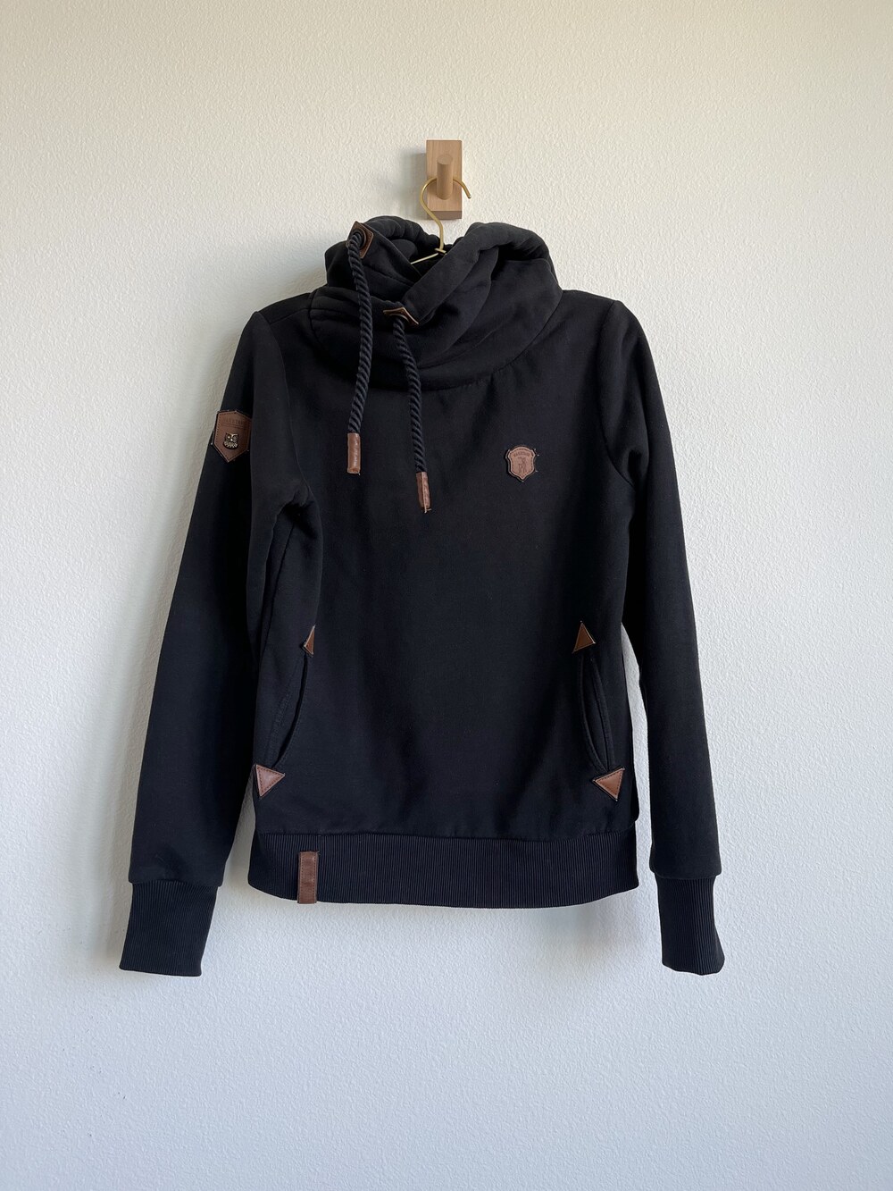Naketano Fishermancore Streetwear Cowl Neck Hoodie - Black - Size M